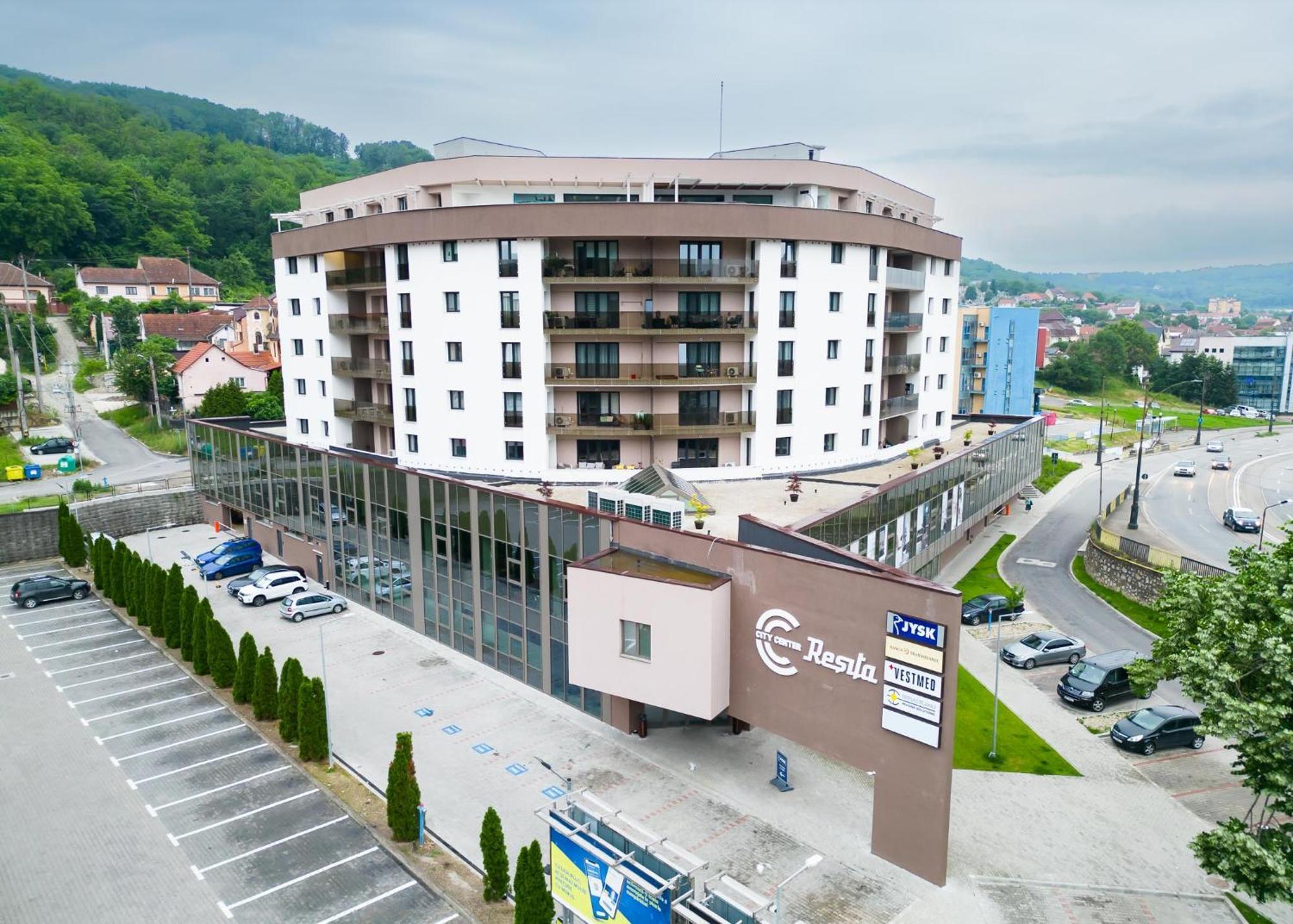 Apartment Center - 404 Resita